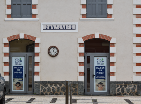 maison_du_projet_devanture_.png