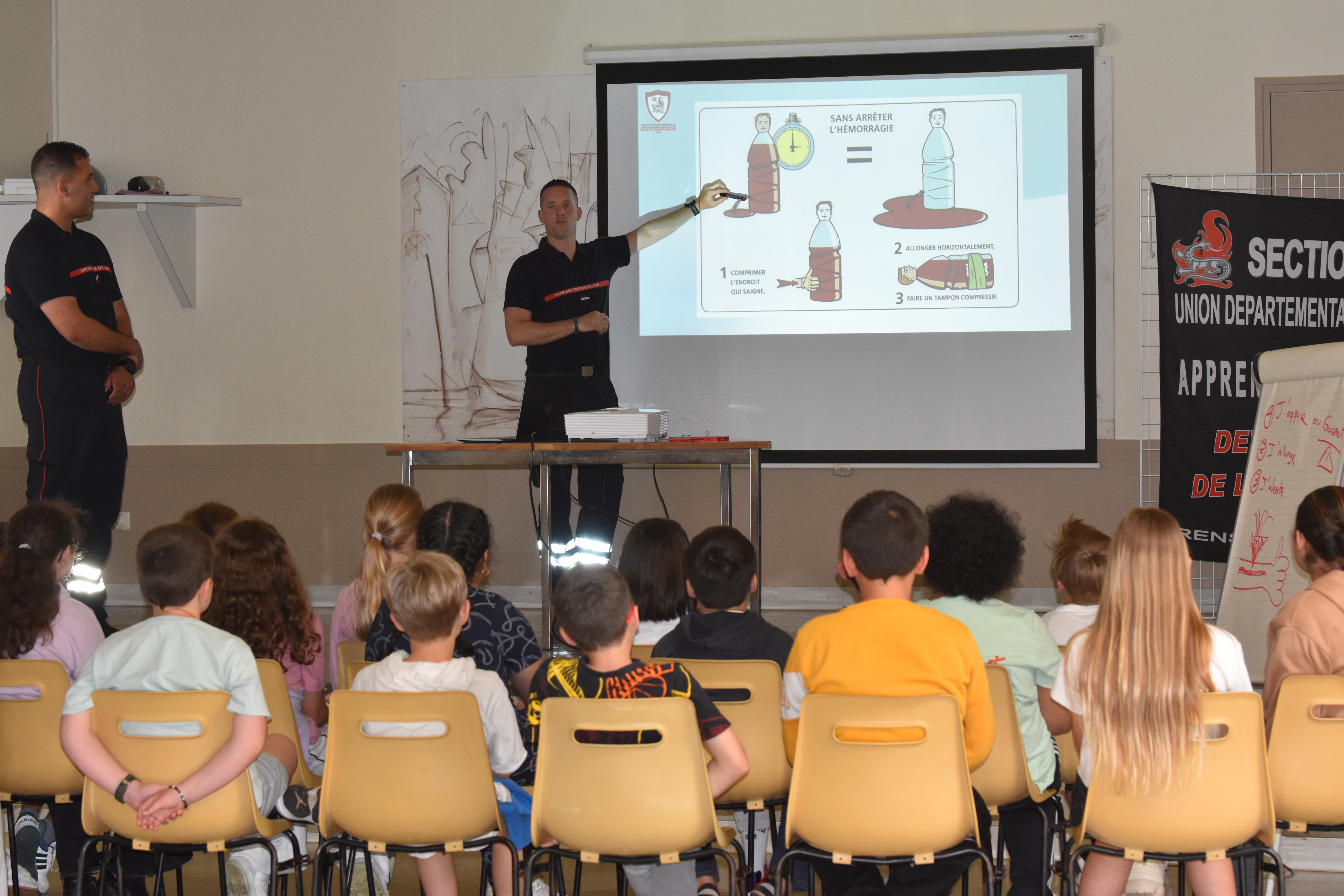 Pompiers école.jpg