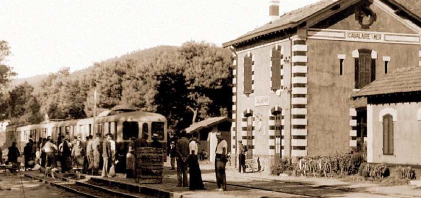 gare_et_autorail_855.jpg